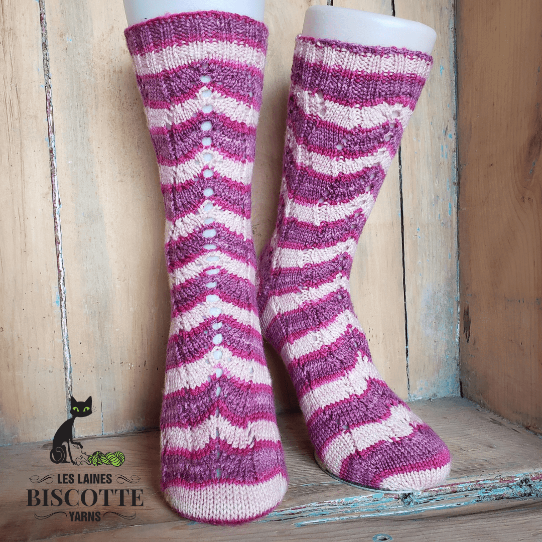 Flamingo Flamenco Socks Knitting Pattern