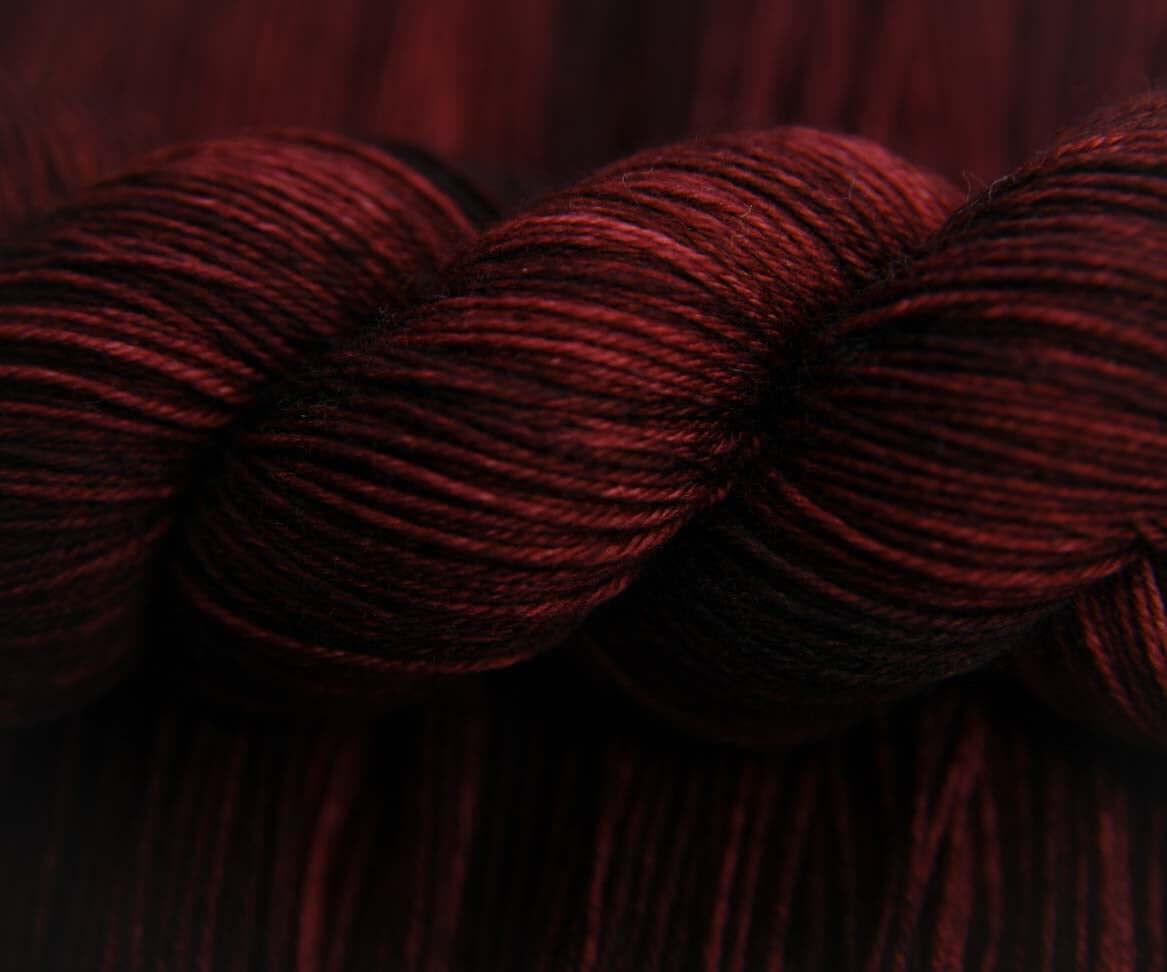 Hand-dyed Sock Yarn - BIS-SOCK ACAJOU