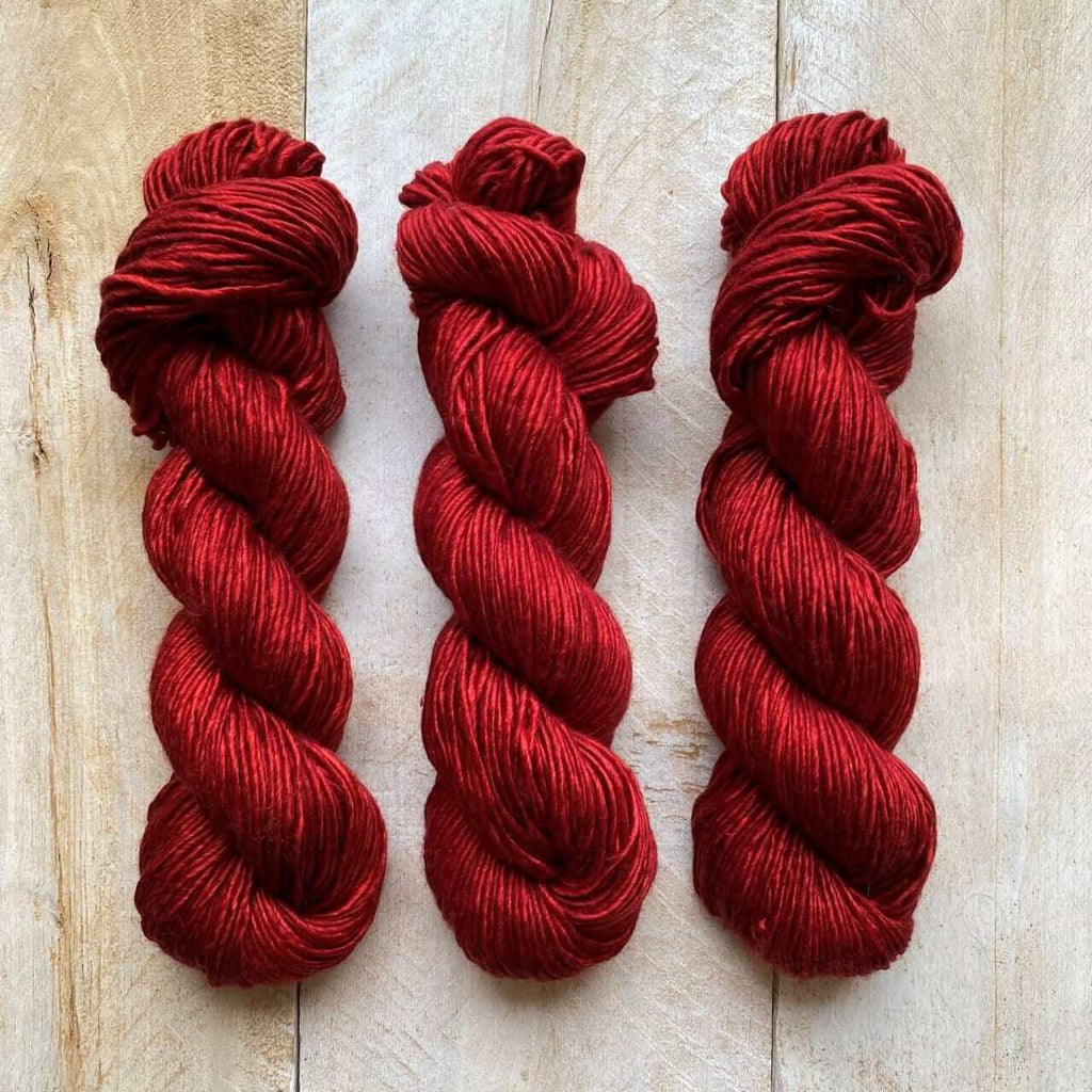 Merino & silk hand-dyed yarn ALBUS FLAMBOYANTE