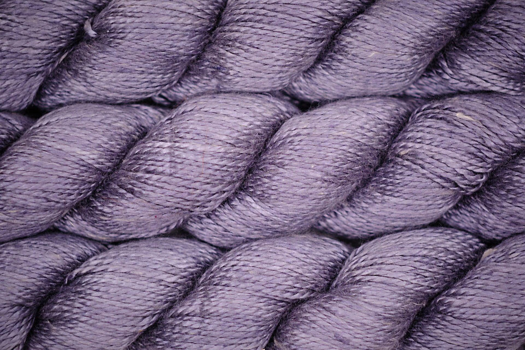 Hand-dyed yarn made of silk & Seacell ALGUA MARINA STONEHENGE