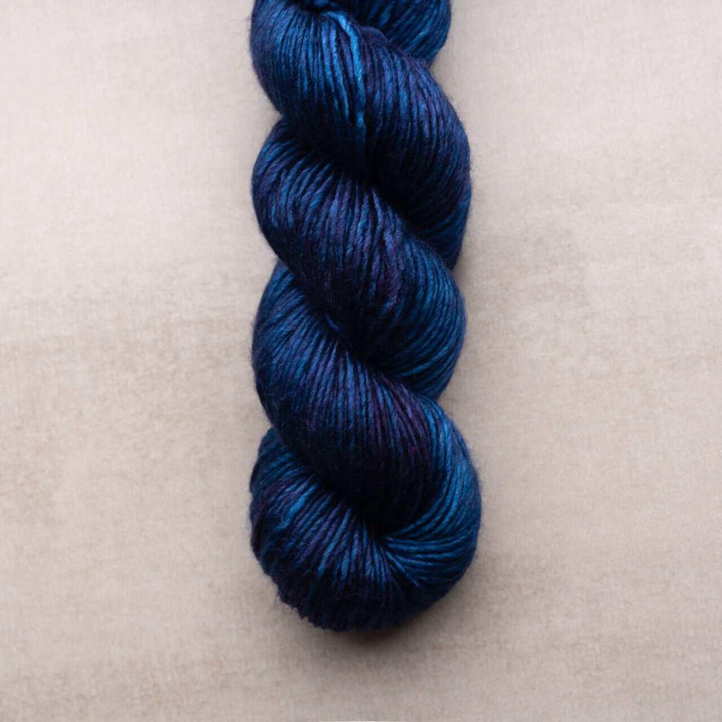 Merino & silk hand-dyed yarn ALBUS DENIM