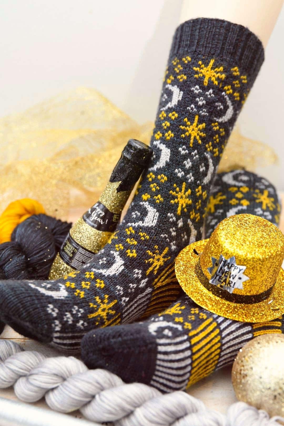 Knitting kit | Auld Lang Syne socks - Les Laines Biscotte Yarns