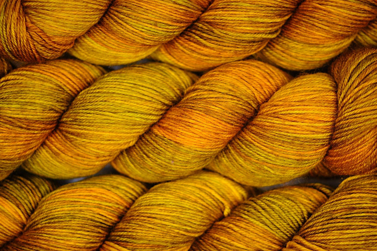 Hand-dyed Sock Yarn - BIS-SOCK HALLOWGREEN