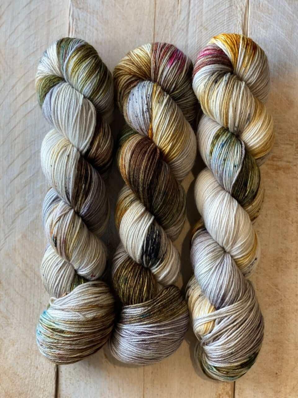 Hand-dyed Sock Yarn - BIS-SOCK HOBBIT