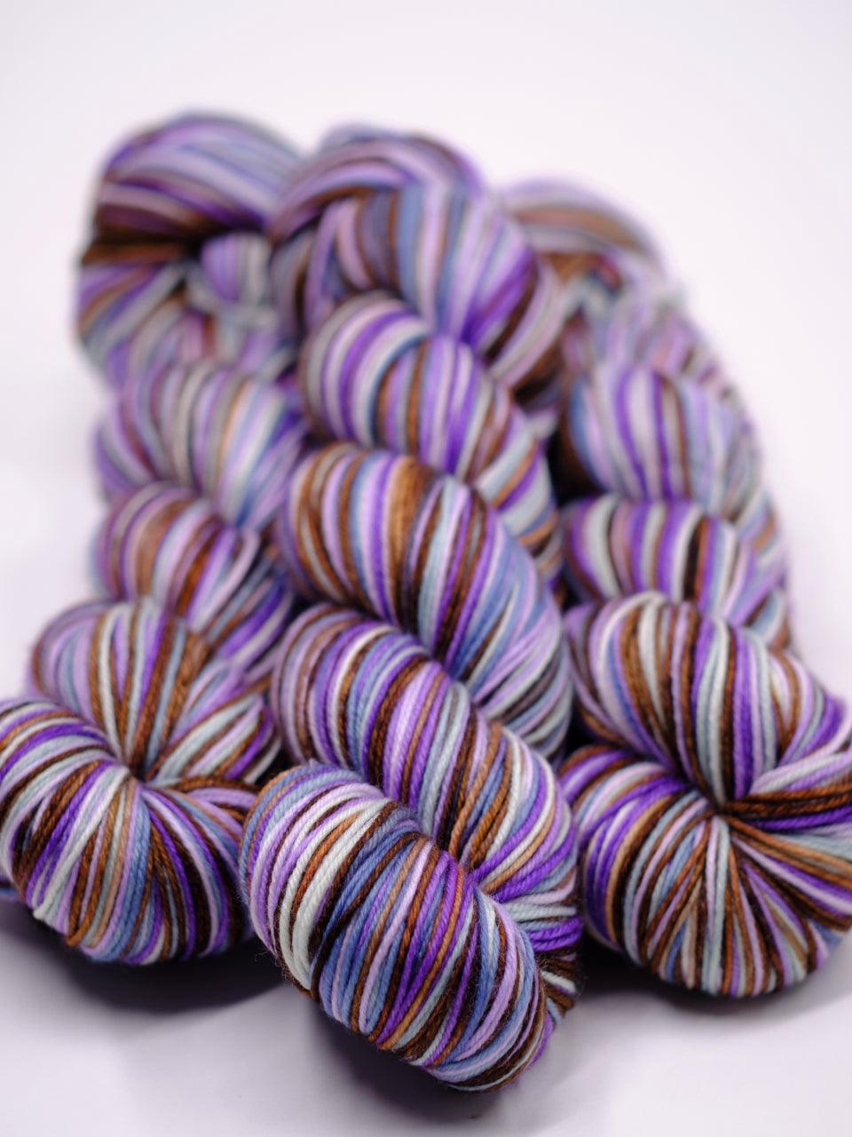 Self-Striping Sock Yarn - BIS-SOCK WIZARD