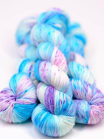 Hand-dyed Sock Yarn - BIS-SOCK HYDRANGÉE