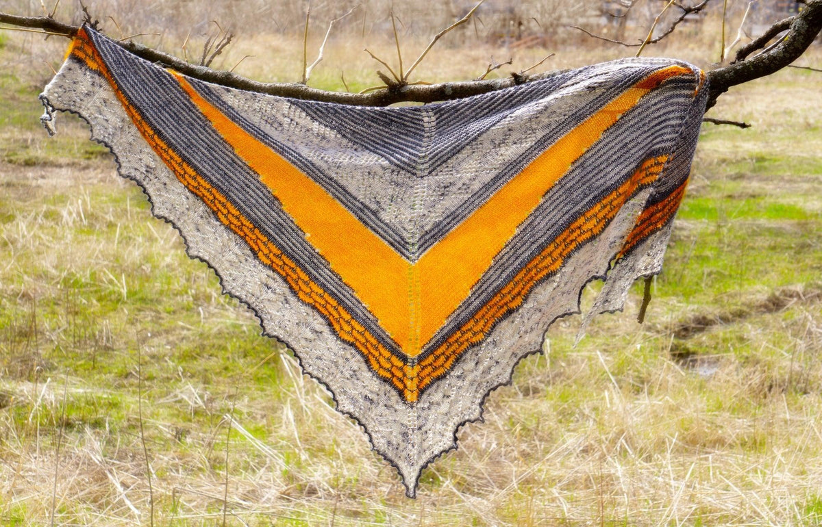 Bain de Soleil Shawl Pattern - Les Laines Biscotte Yarns