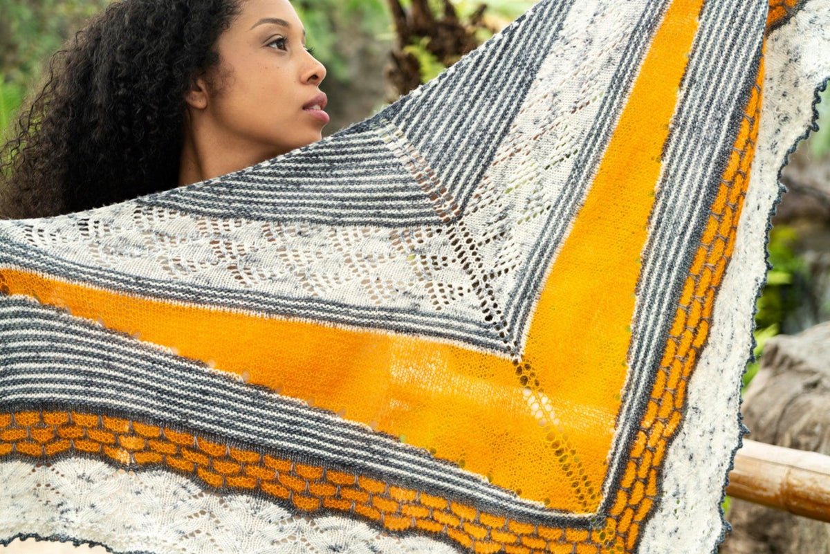 Bain de Soleil Shawl Pattern - Les Laines Biscotte Yarns