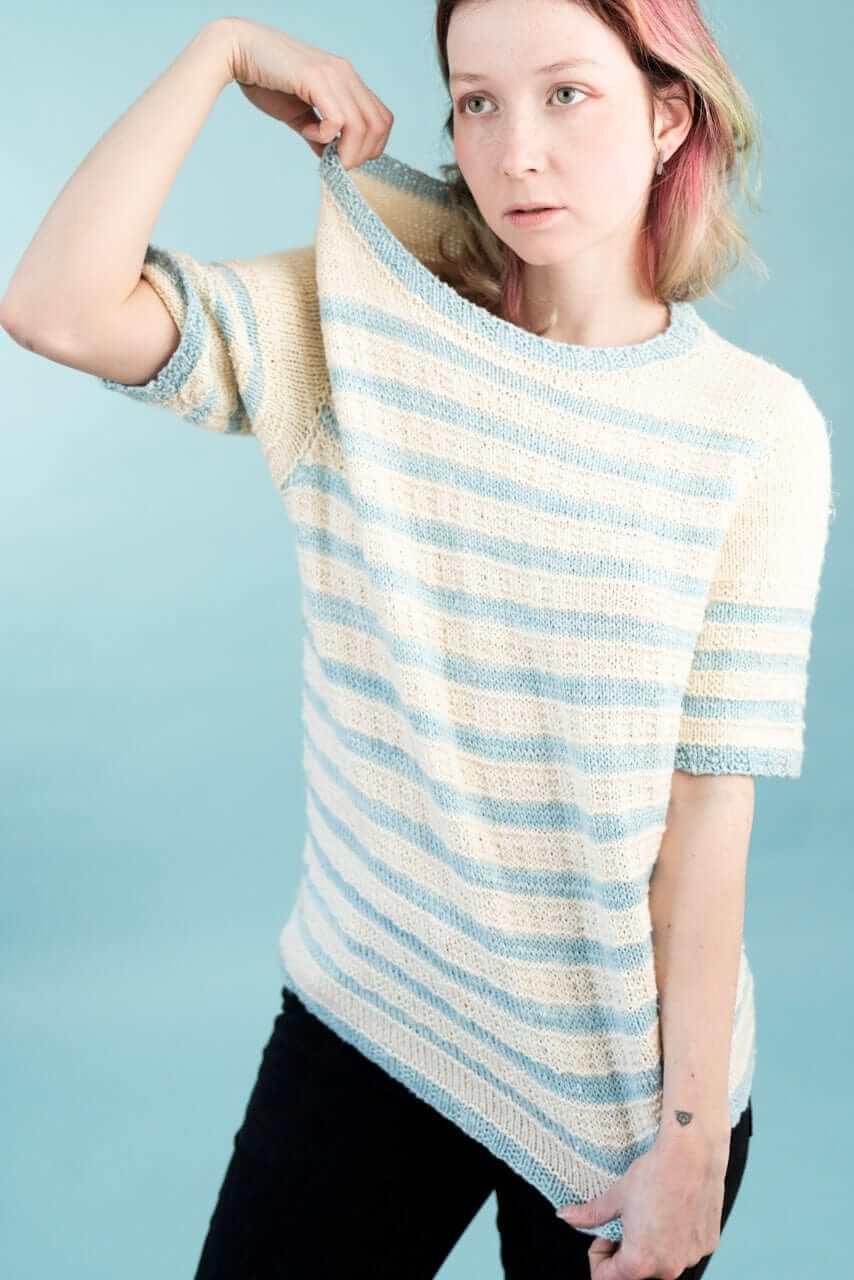 Blue Ribbon Knitting Pattern