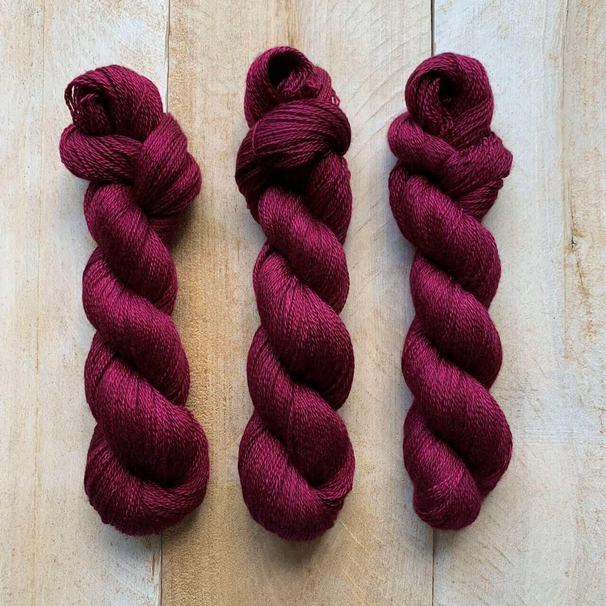 Hand-dyed CASHSILK BETTERAVE lace yarn