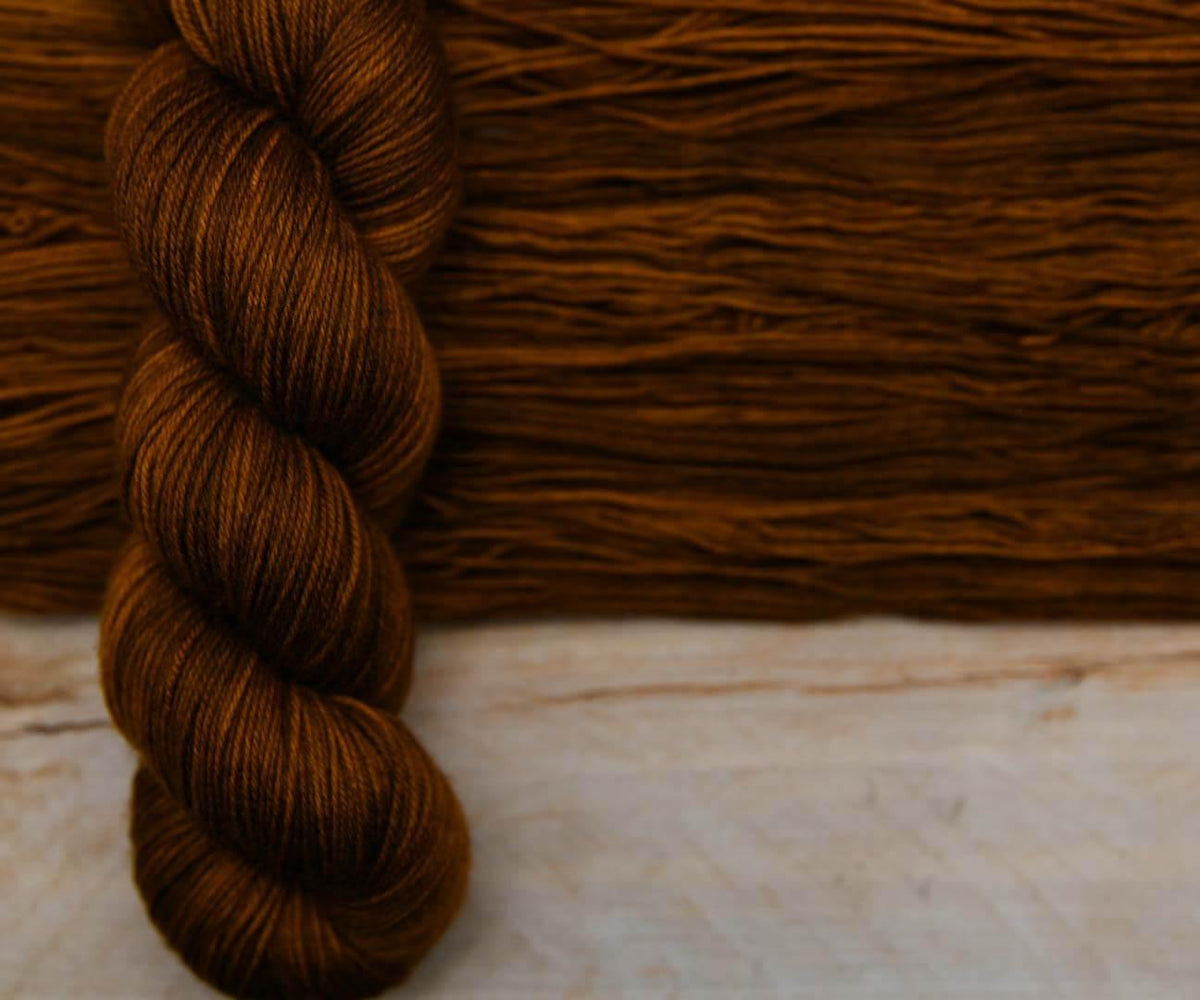 Hand-dyed Sock Yarn - BIS-SOCK CARAMEL