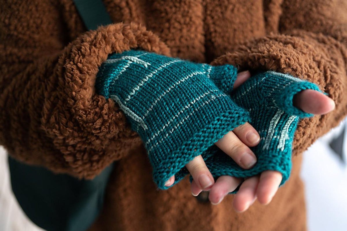 Octothope Mittens - KNITTING PATTERN