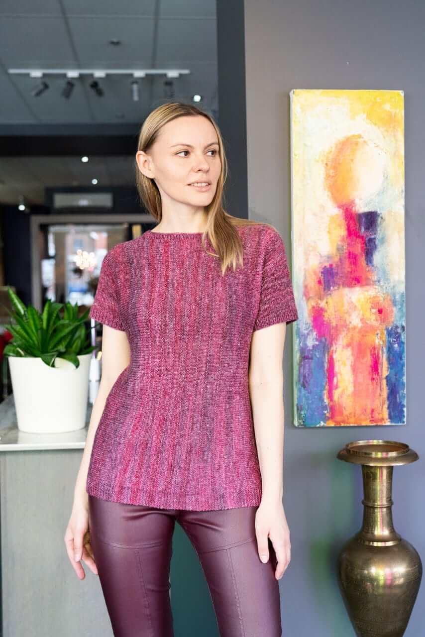 Vertiligne Pullover short sleeves - Free knitting pattern