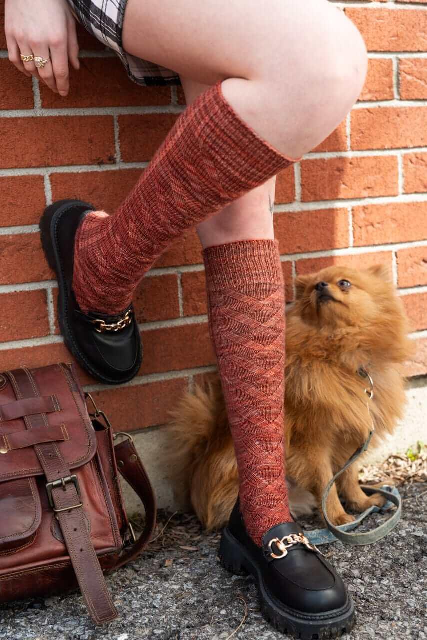 Vogue Knee-High Socks Knitting Pattern – Les Laines Biscotte Yarns