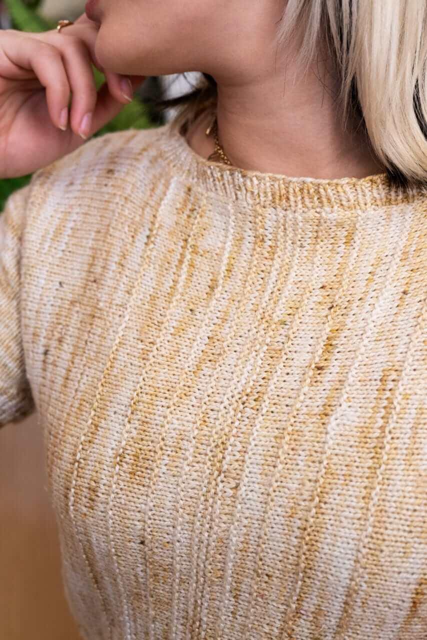 Vertiligne Pullover short sleeves - Free knitting pattern