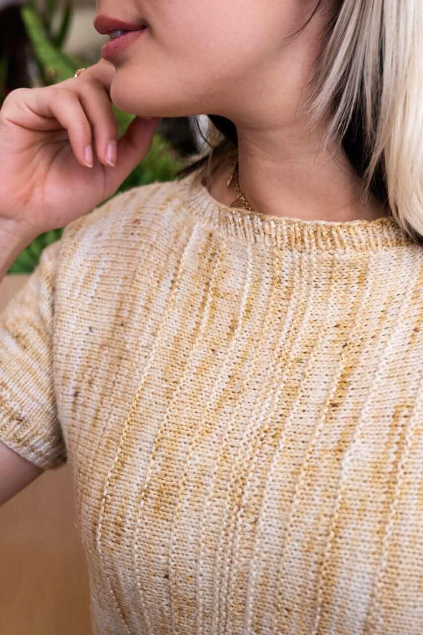 Vertiligne Pullover short sleeves - Free knitting pattern