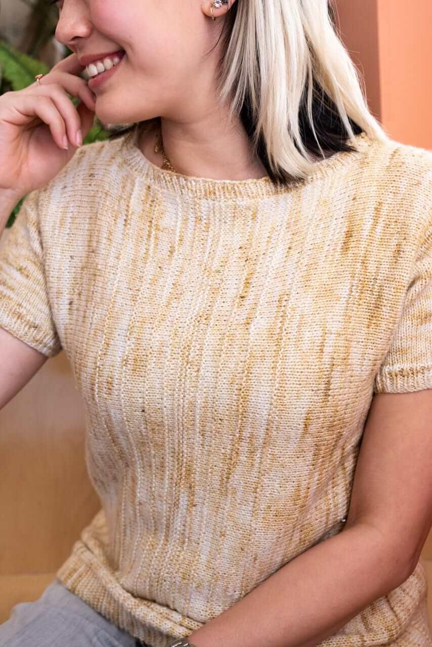 Vertiligne Pullover short sleeves - Free knitting pattern