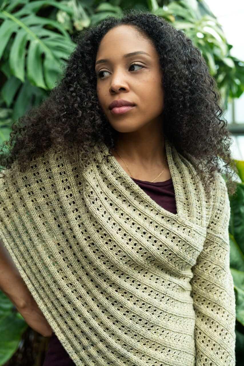 Zulia Poncho Knitting Pattern