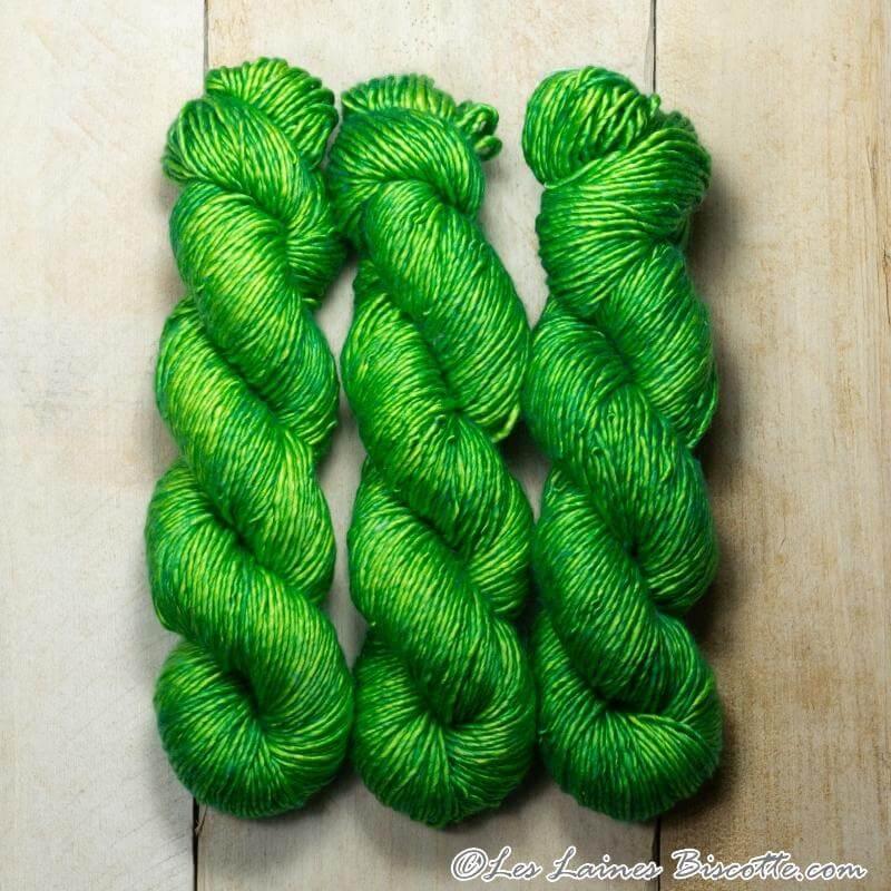 Merino & silk hand-dyed yarn ALBUS FARFADET