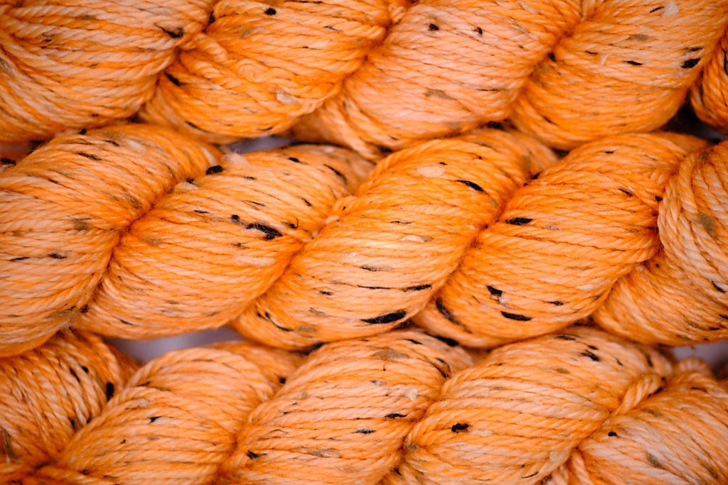 Hand-dyed tweed yarn HAGRID CANTALOUP