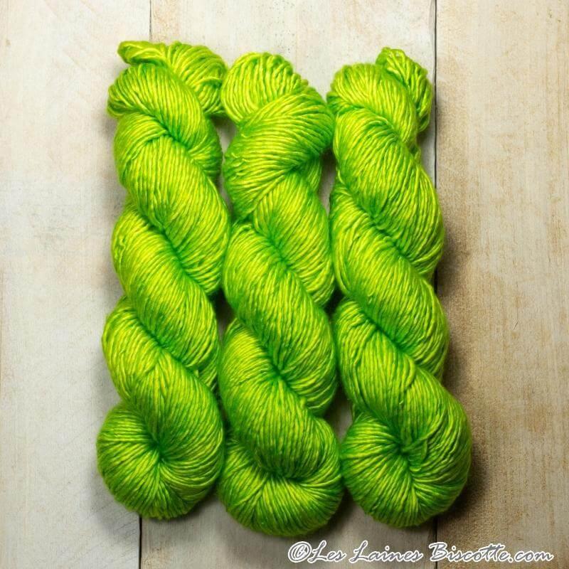 Merino & silk hand-dyed yarn ALBUS LIMETTE