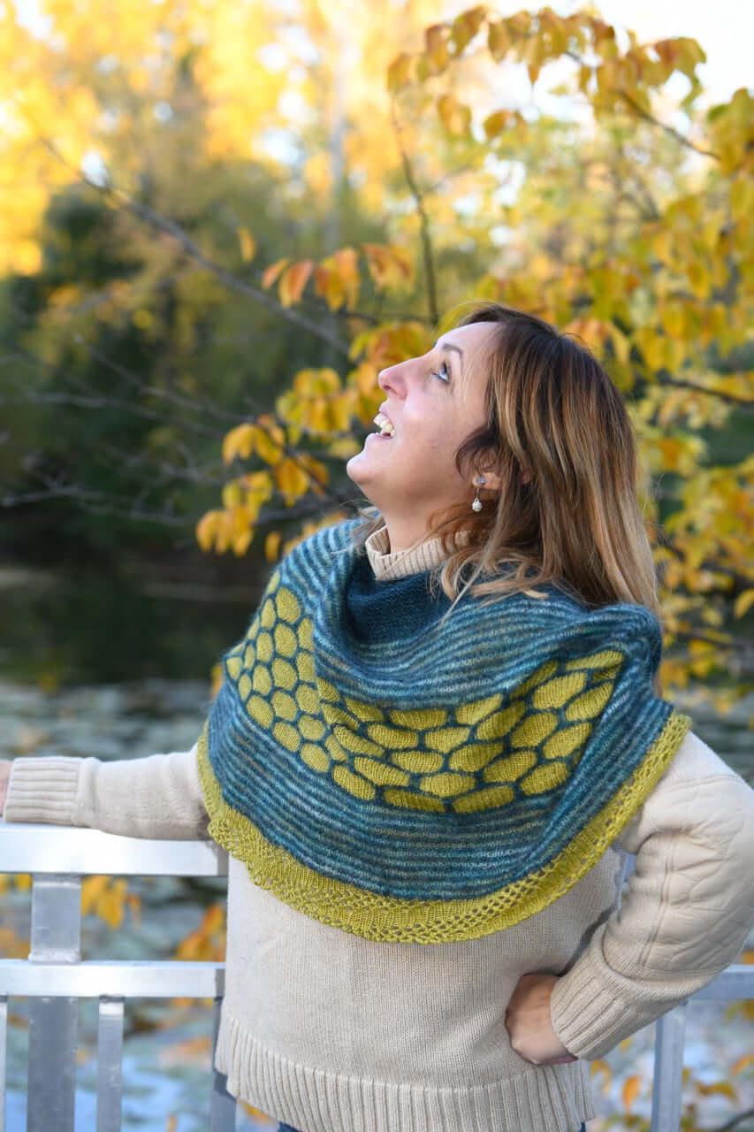 Nebra Sky shawl Knitting kit - Les Laines Biscotte Yarns