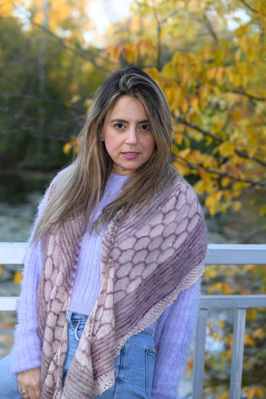 Nebra Sky shawl Knitting kit - Les Laines Biscotte Yarns