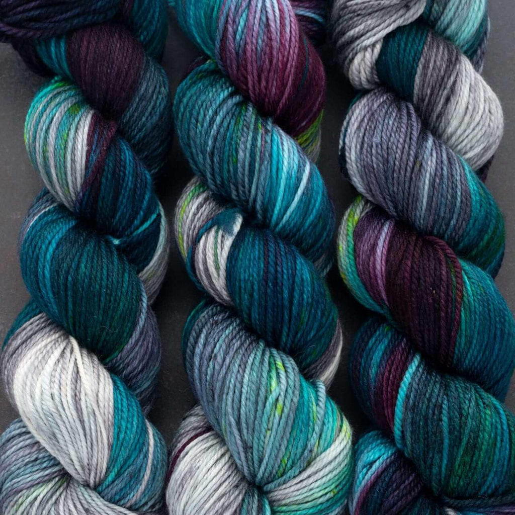 Hand-dyed yarn DK PURE AURORE BORÉALE DK weight yarn