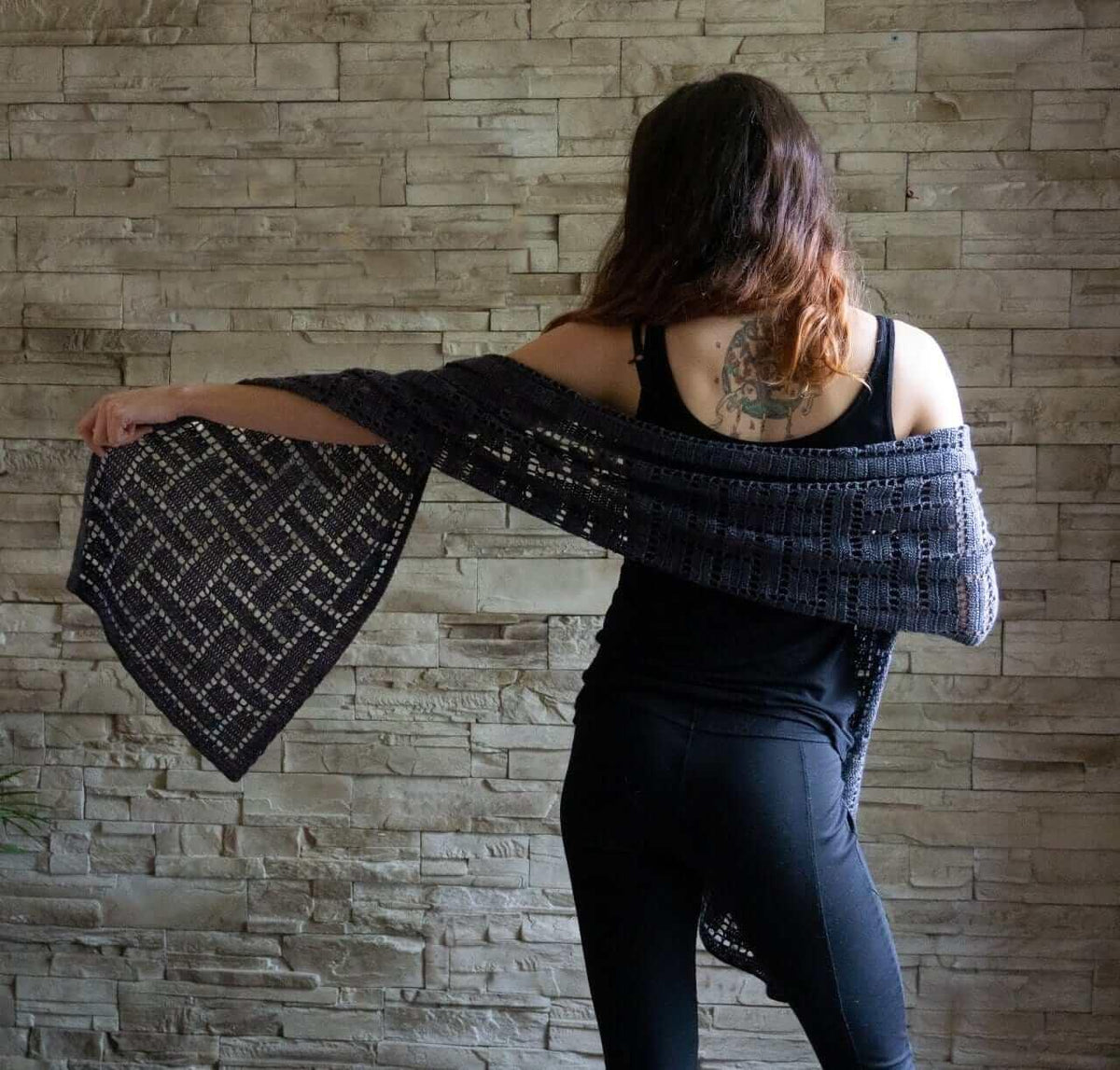 Plain Weave ♥ Crochet Shawl Pattern