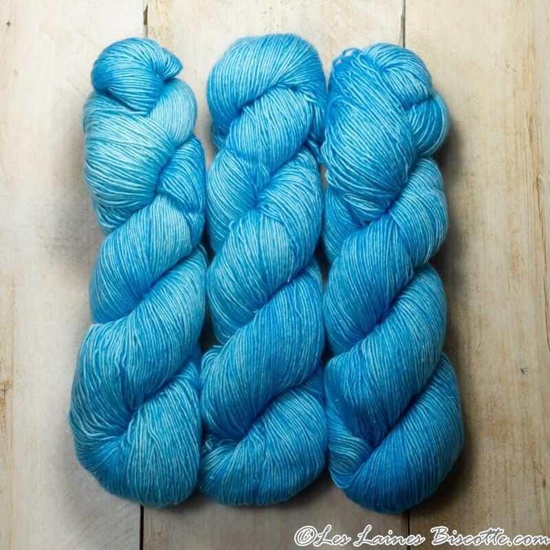 Merino and stellina fingering weight yarn FIZWIZBIZ POUDREUSE