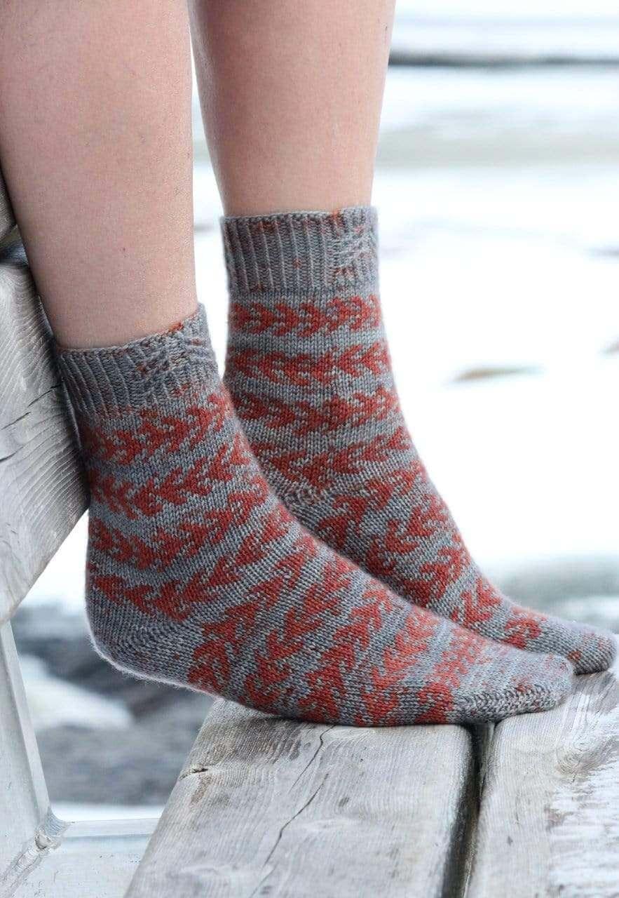 SEASCAPE Free Socks Pattern