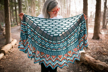 Knitting knit Slipstravaganza shawl by Stephen West - Les Laines Biscotte Yarns