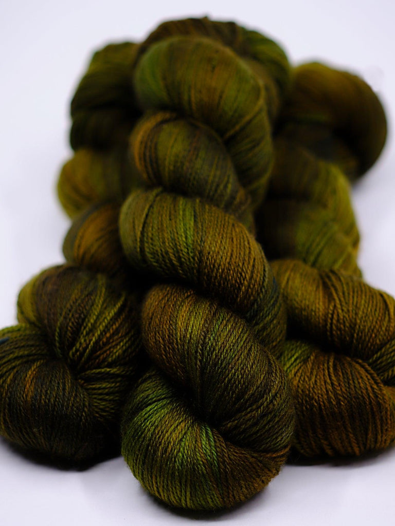Hand-dyed SUPER SOCK GREEN GROWS yarn