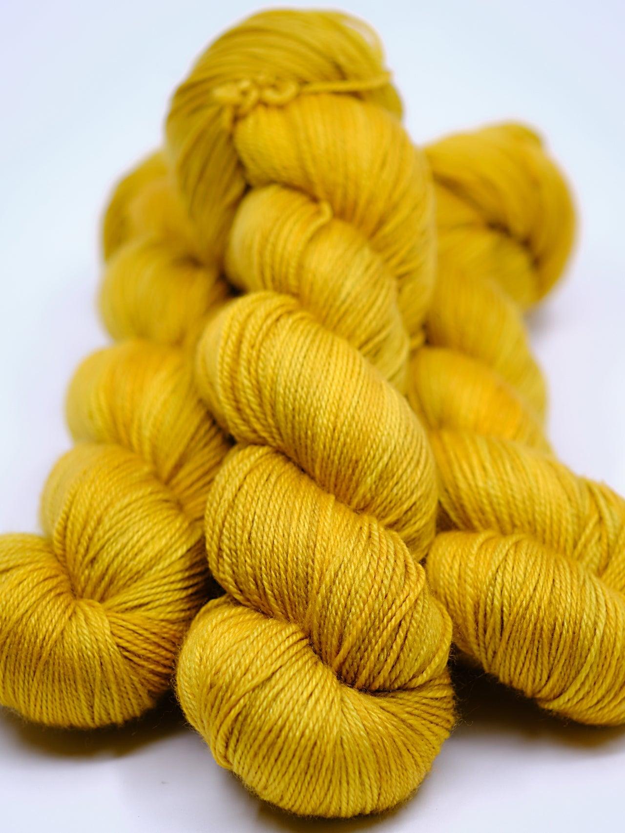 Hand-dyed SUPER SOCK KLIMT yarn – Les Laines Biscotte Yarns