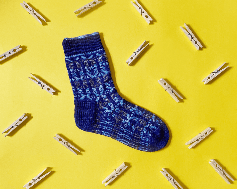 XO Socks Knitting Pattern