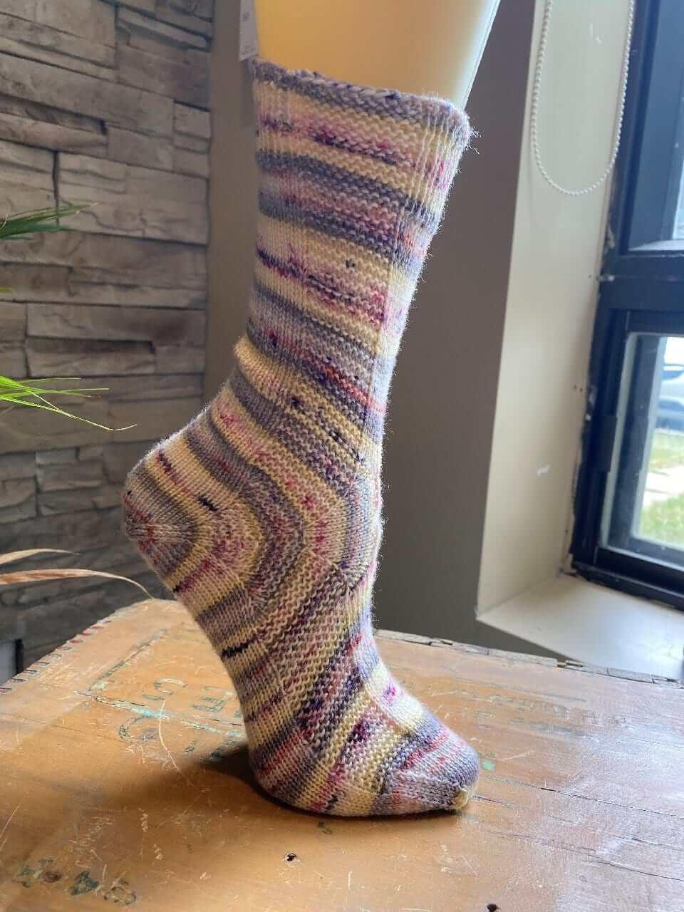 Stoïque Free sock pattern