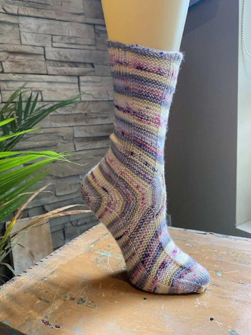 Stoïque Free sock pattern