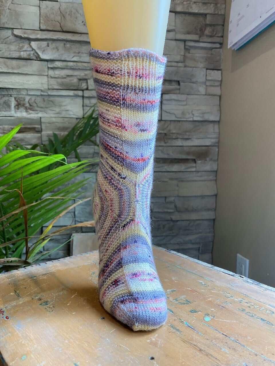 Stoïque Free sock pattern