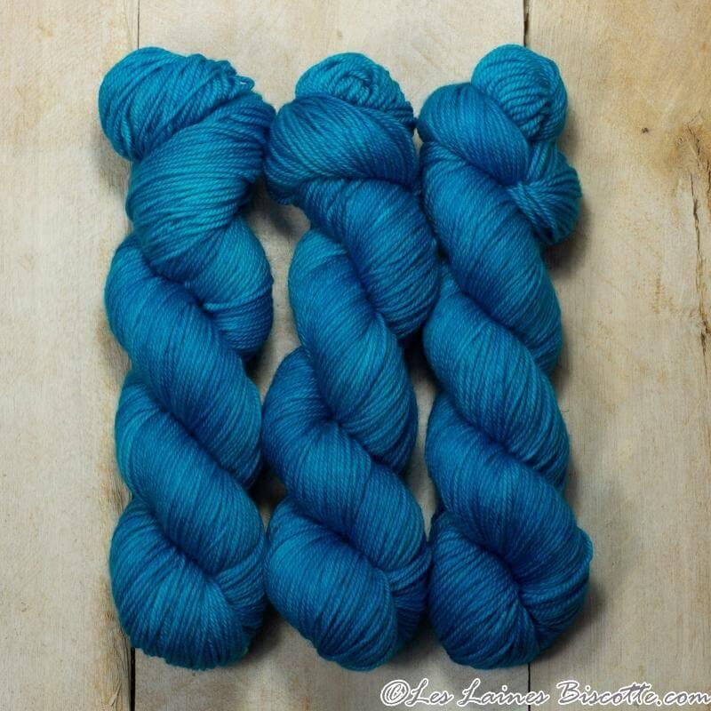 Hand-dyed yarn DK PURE TURQUOISE DK weight yarn