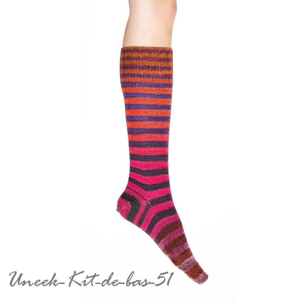 Urth Uneek - Self-Striping Matching Sock-Kit - Color: DUS51