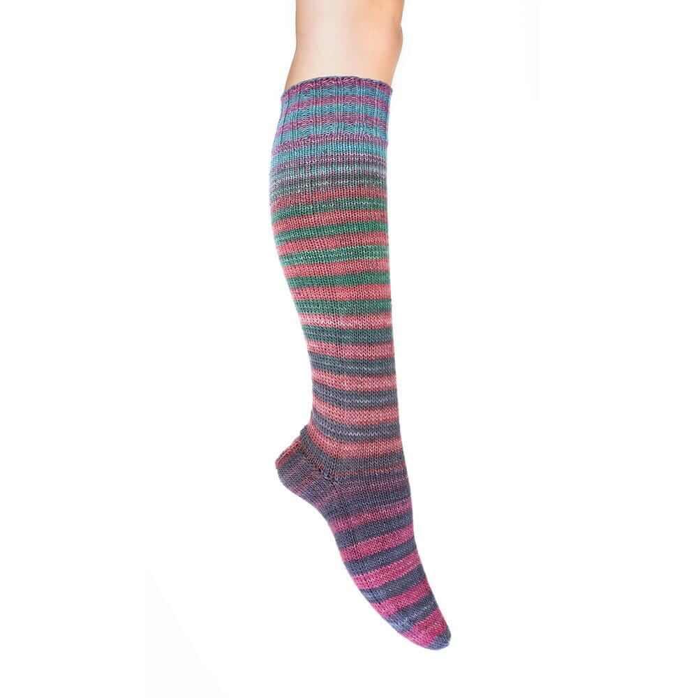 Urth Uneek - Self-Striping Matching Sock-Kit - Color: DUS63