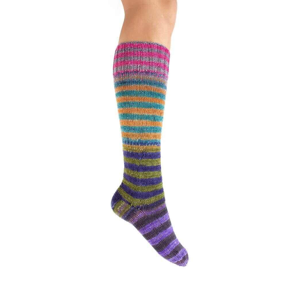 Urth Uneek - Self-Striping Matching Sock-Kit - Color: DUS66