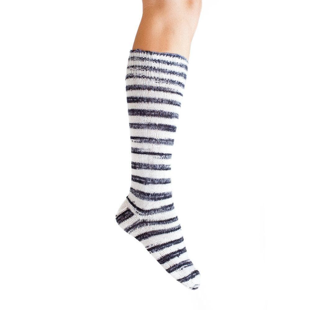 Urth Uneek - Self-Striping Matching Sock-Kit - Color: ZEBRA