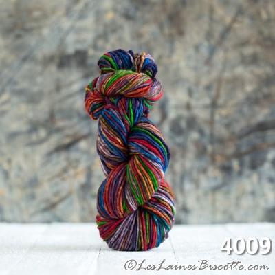 Urth Uneek - Worsted - Color: 4009 - Woodland