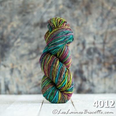 Urth Uneek - Worsted - Color: 4012 - Gutsy