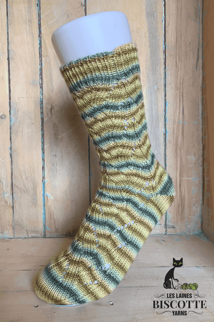 Miss Eleanor Socks Free Knitting Pattern