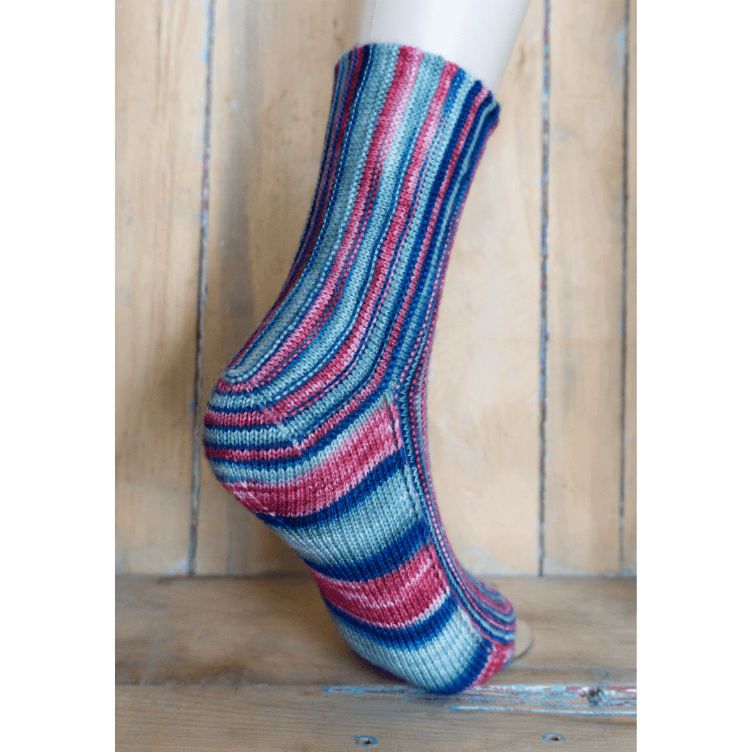 FREE SOCK PATTERN - EANRIN