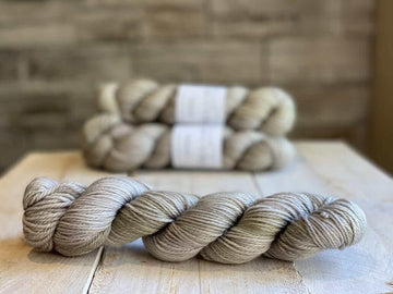 Hand-dyed yarn MERINO WORSTED WANDERER