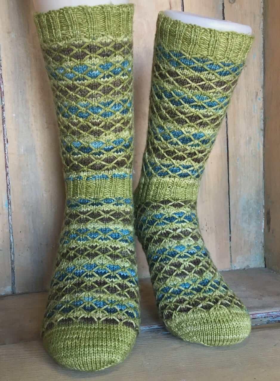 X Mark The Spot - Free socks pattern