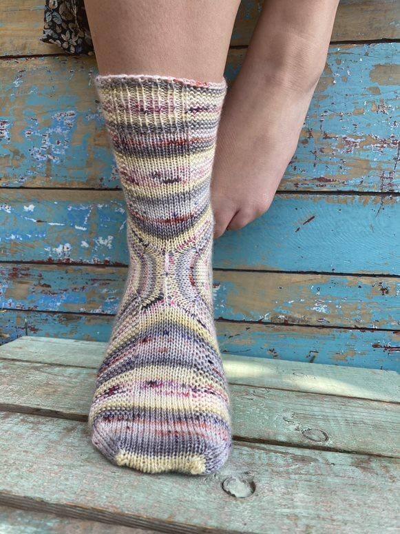 Stoïque Free sock pattern